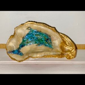 Oyster shell - painted with mosaic glass (Dolphin)